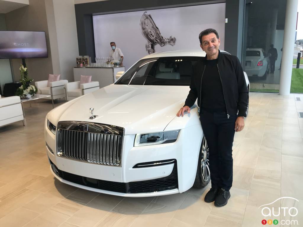 Gad Bitton du Holand Automotive Group, avec une Rolls-Royce Ghost
